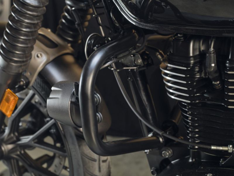 Engine Upper Pipe